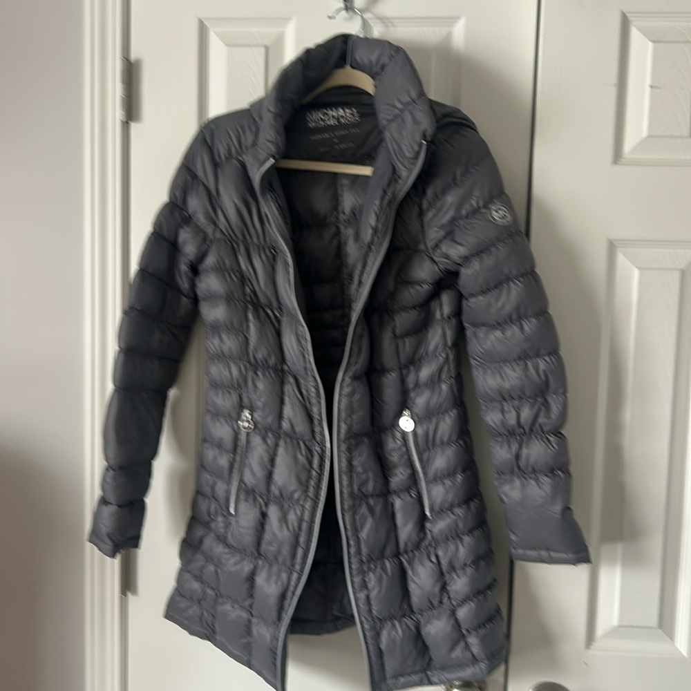 Michael Kors women’s size medium lightweight gray puffer with hood